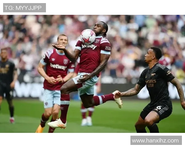 加的夫与西汉姆激战正酣比分悬念迭起引人关注 加的夫与西汉姆激战正酣比分悬念迭起引人关注