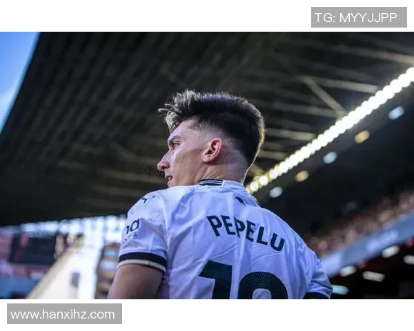 广州恒大迎战瓦伦西亚强强对决引发球迷热情期待 广州恒大迎战瓦伦西亚强强对决引发球迷热情期待