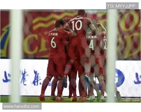 皇马与上港激战正酣比分如何揭晓两队实力对决引人关注 皇马与上港激战正酣比分如何揭晓两队实力对决引人关注